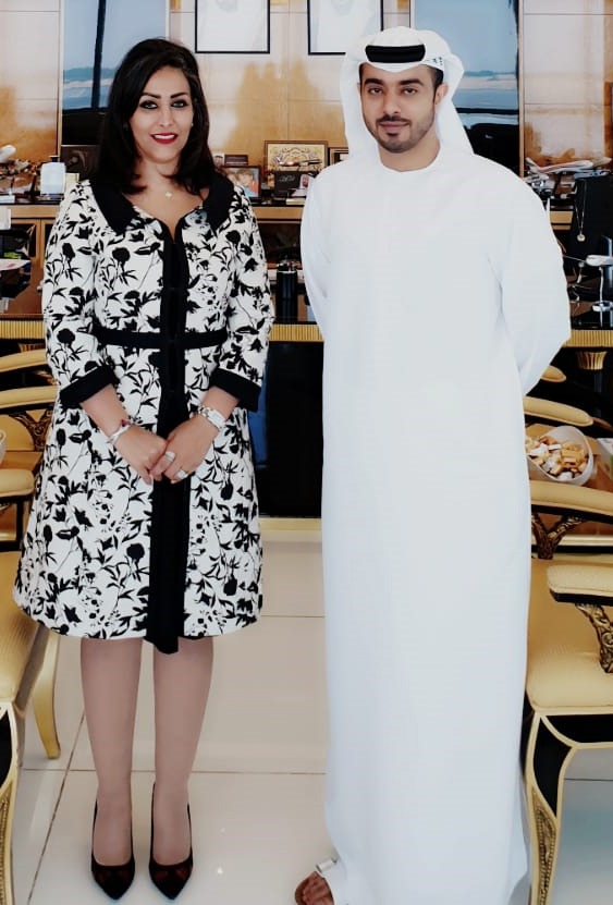رئيس دائرة الطيران المدني بالشارقة استقبل مديرة العلاقات العامة في معرض الكويت للطيران 2020
